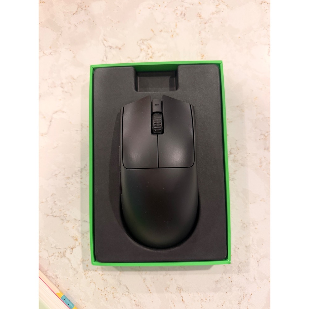 Razer Viper V3 Pro Wireless Gaming Mouse Black RZ01-0512 Lightweight NO DONGLE